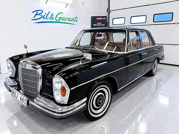 Mercedes-Benz W108/W109 1966 photo 2