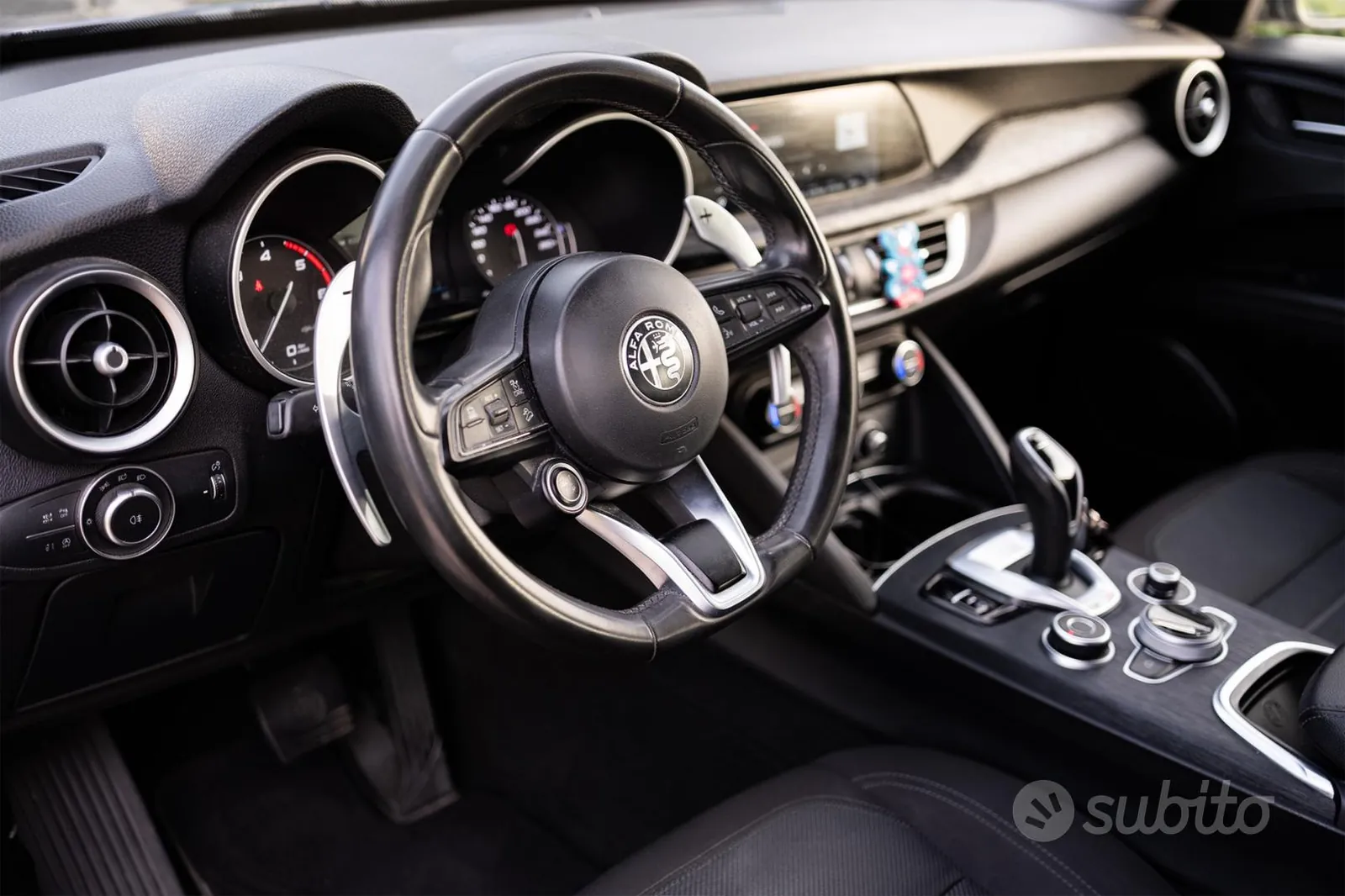 Alfa Romeo Stelvio 2020 photo 2