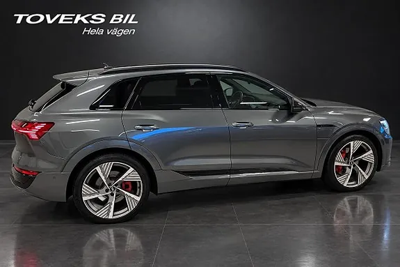 Audi Q8 2024 photo 4