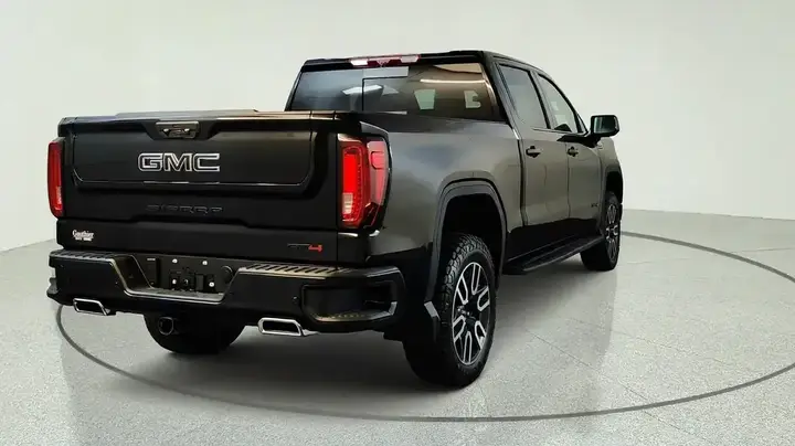 GMC Sierra 1500 2026 photo 3