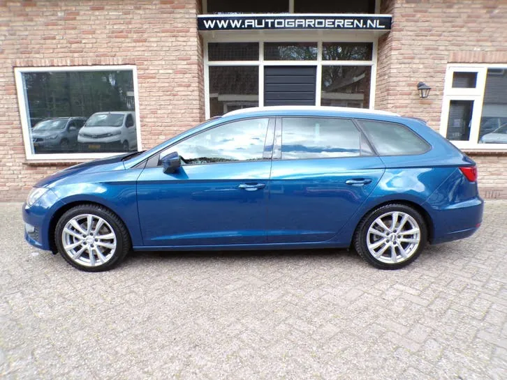 Seat Leon 2014 photo 2