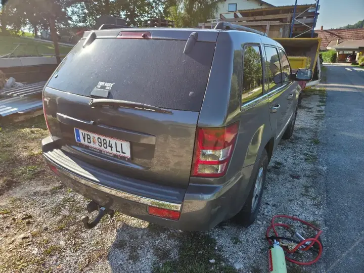 Jeep Grand Cherokee 2006 photo 3