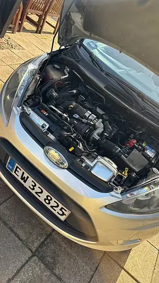 Ford Fiesta 2010 photo 3