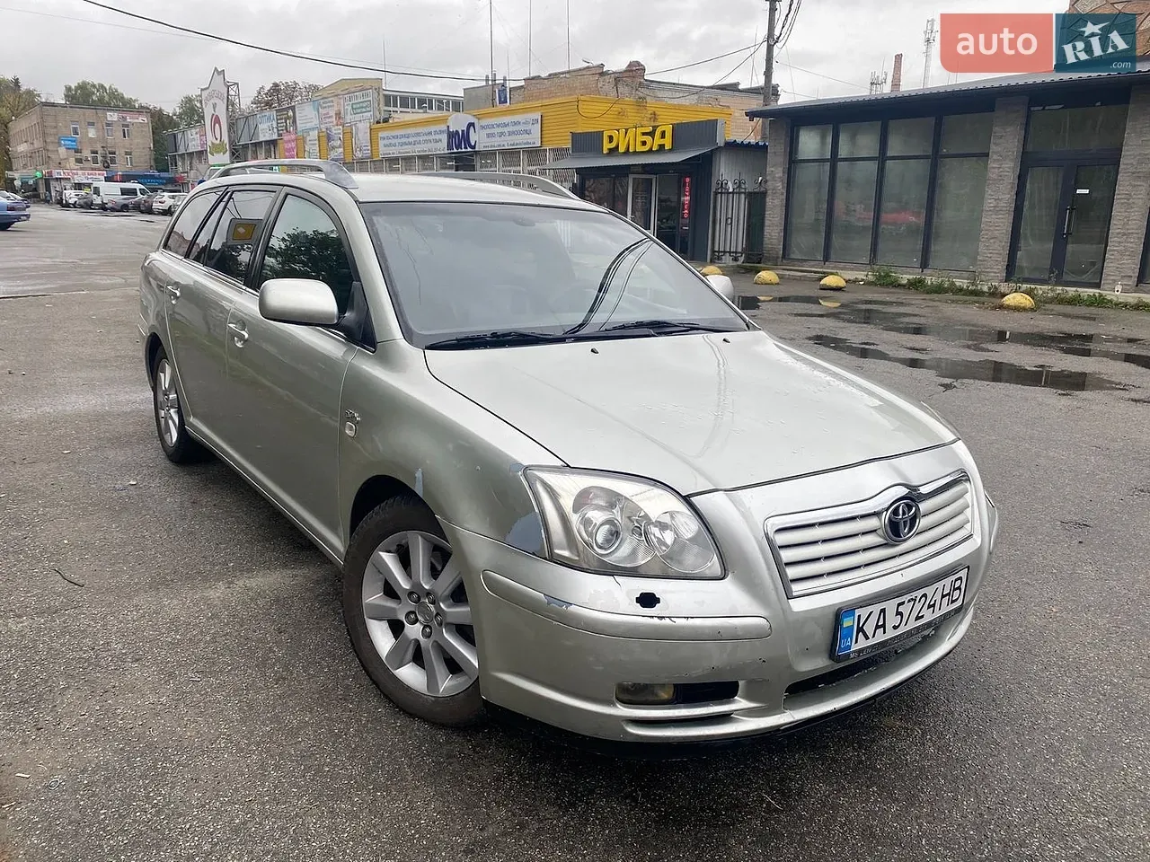 Toyota Avensis 2003 photo 2