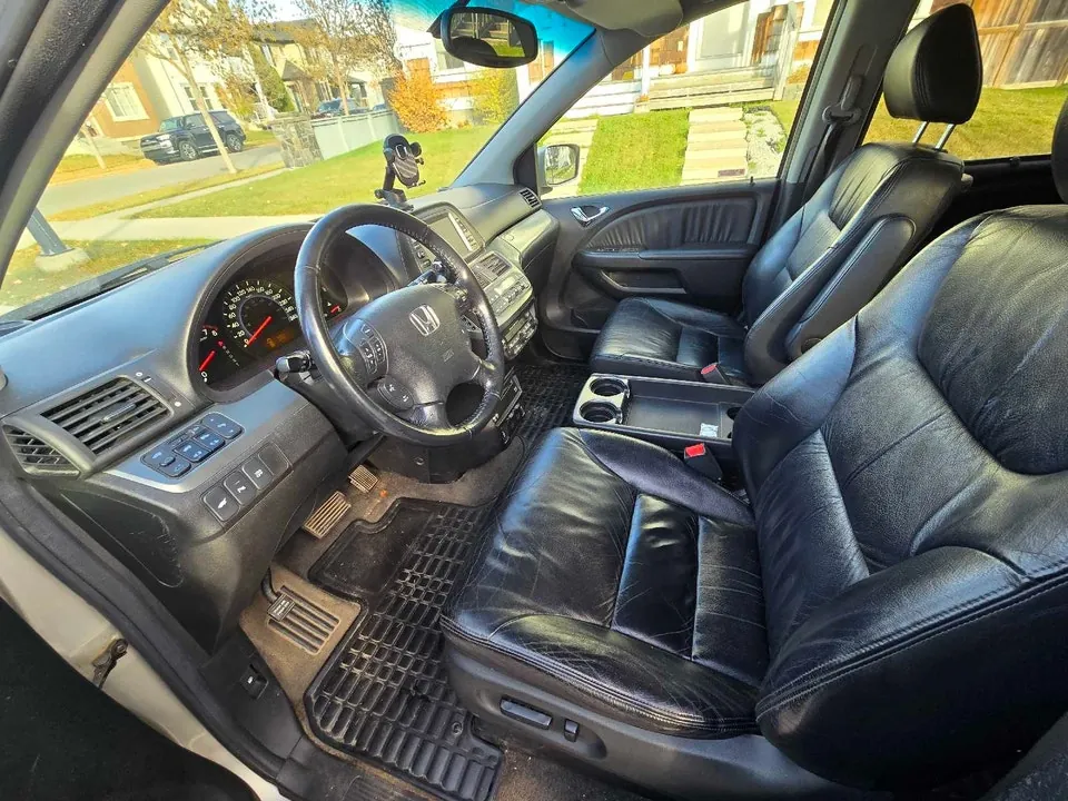 Honda Odyssey 2006 photo 5