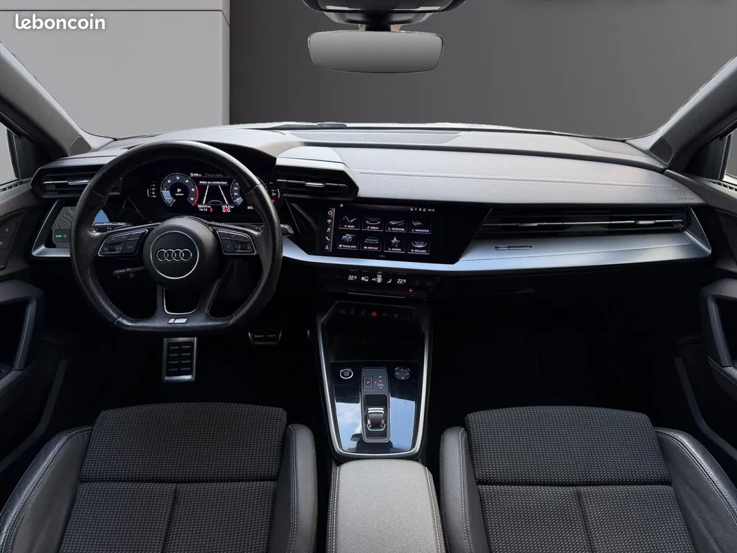 Audi A3 2021 photo 2