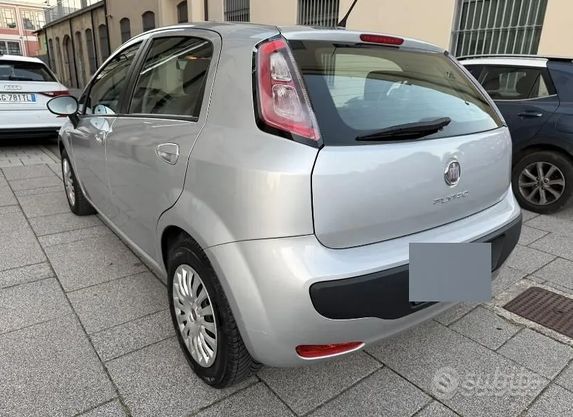 Fiat Punto Evo 2011 photo 4
