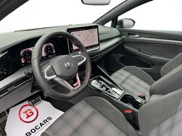 Volkswagen Golf Gti 2025 photo 2