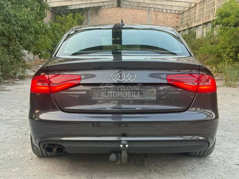 Audi A4 2012 photo 3