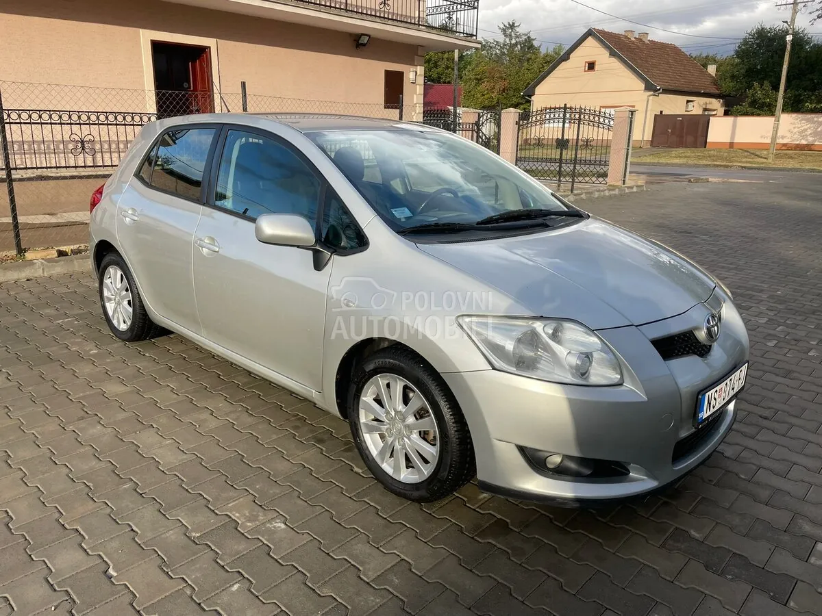 Toyota Auris 2008 photo 3