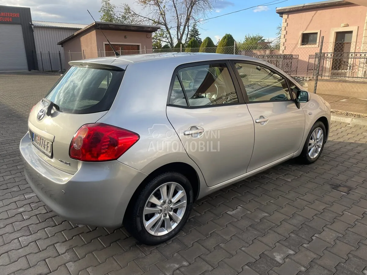 Toyota Auris 2008 photo 5
