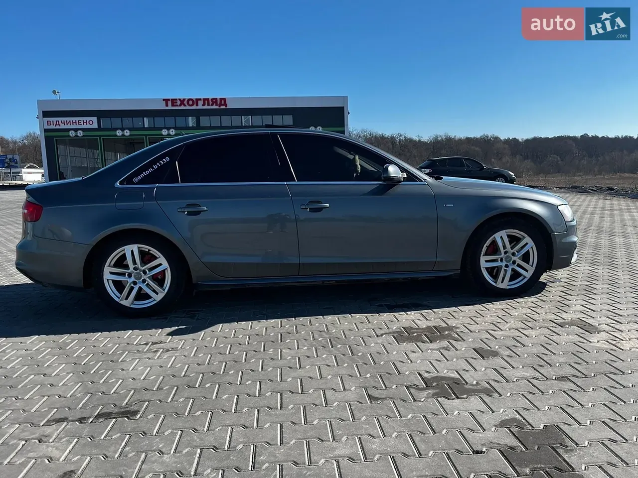 Audi A4 2014 photo 4