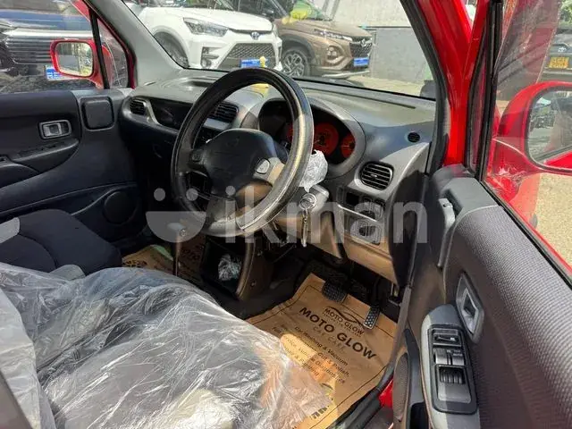 Perodua Kenari 2007 photo 3
