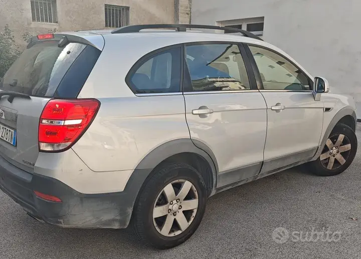 Chevrolet Captiva 2013 photo 2