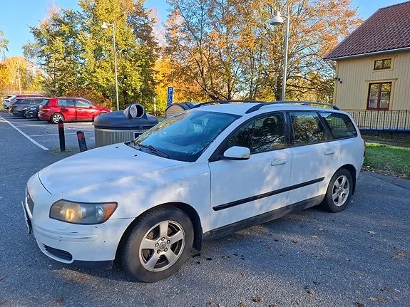 Volvo V50 2005 photo 2