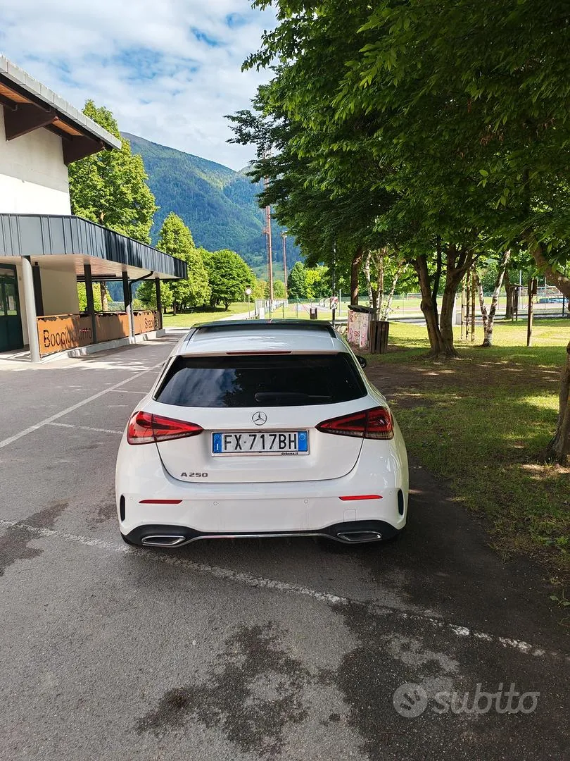 Mercedes-Benz A-Class 2019 photo 3