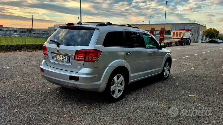 Dodge Journey 2009 photo 4