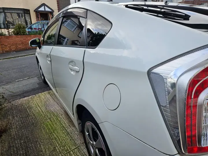 Toyota Prius 2012 photo 4
