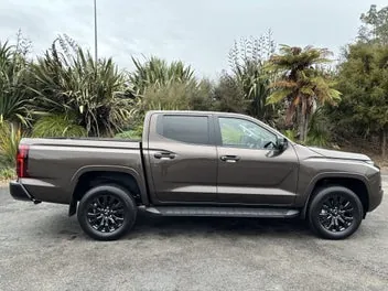 Mitsubishi Triton 2026 photo 5