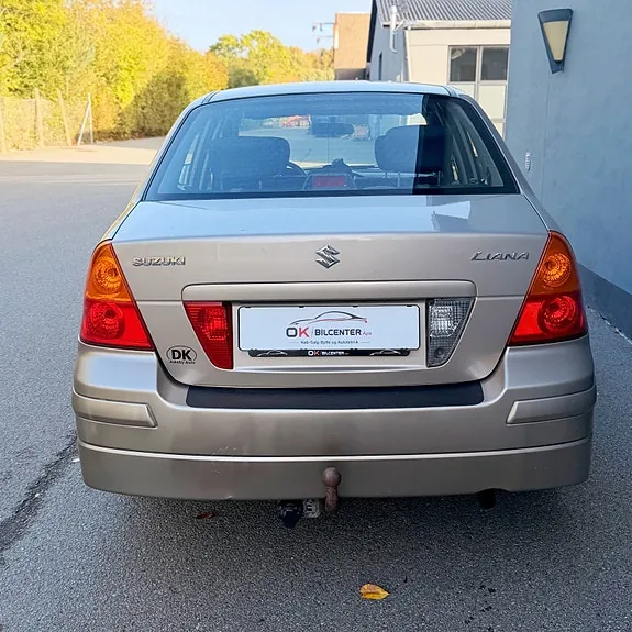 Suzuki Liana 2006 photo 4