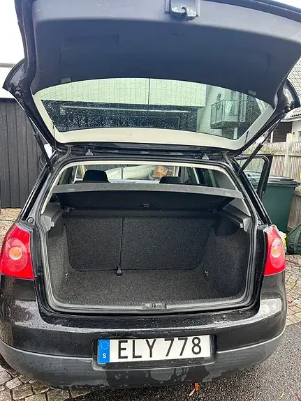 Volkswagen Golf 5 2008 photo 2
