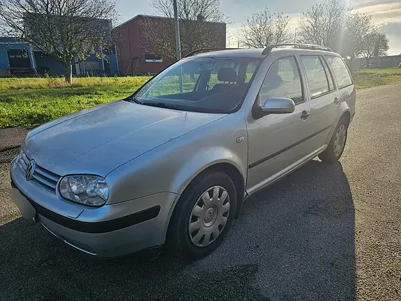 Volkswagen Golf 4