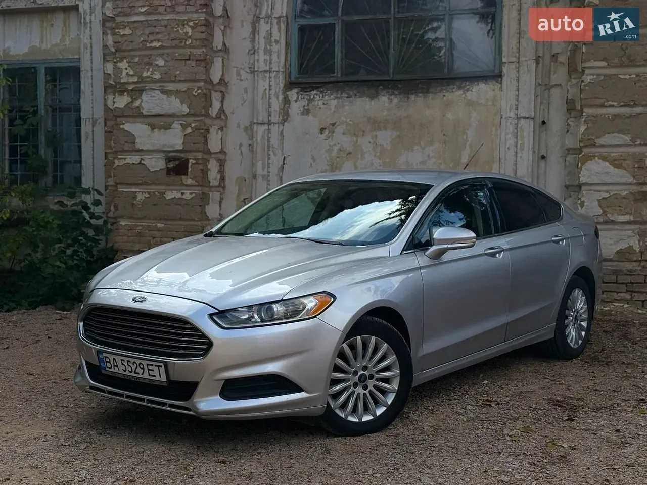 Ford Fusion 2014 photo 3