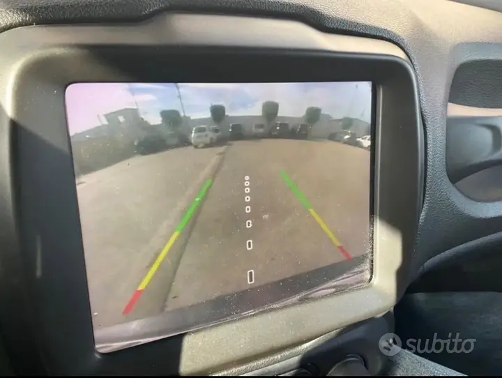 Jeep Renegade 2022 photo 3