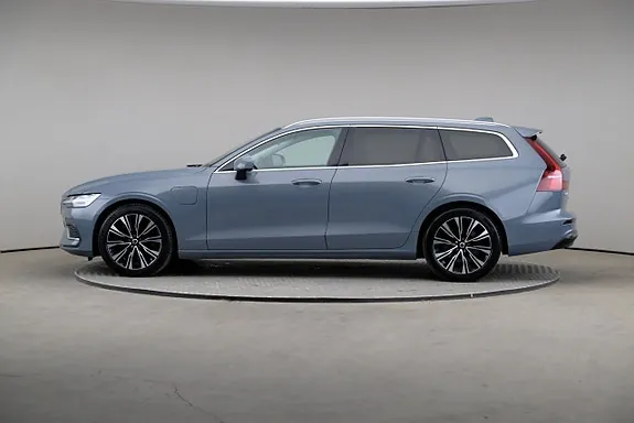 Volvo V60 2023 photo 4