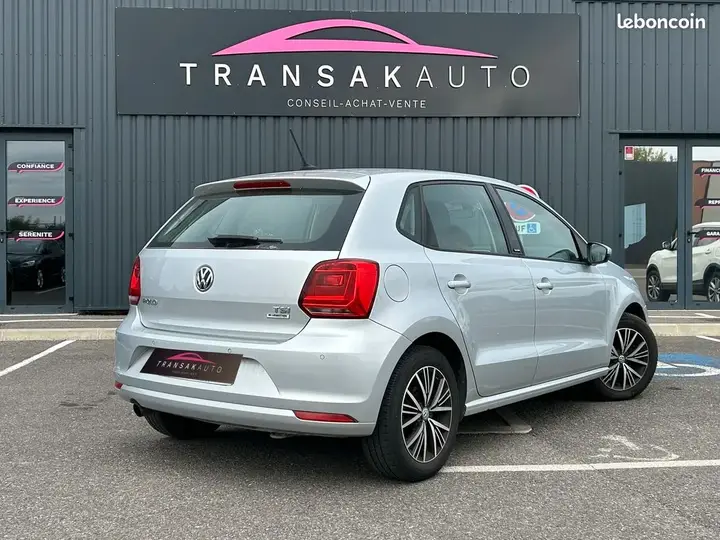 Volkswagen Polo 2016 photo 3