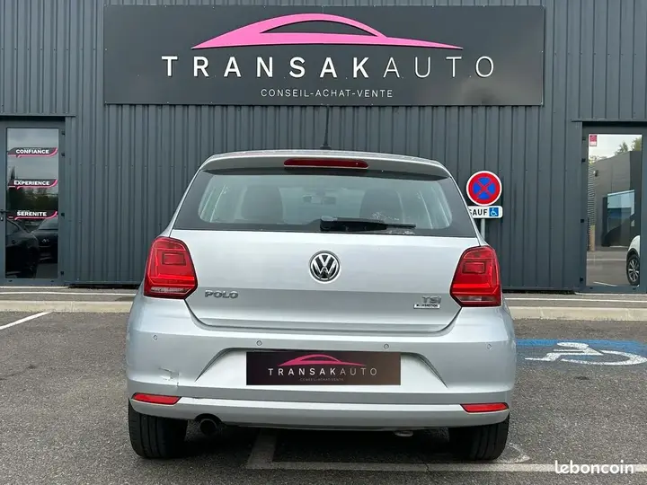 Volkswagen Polo 2016 photo 4