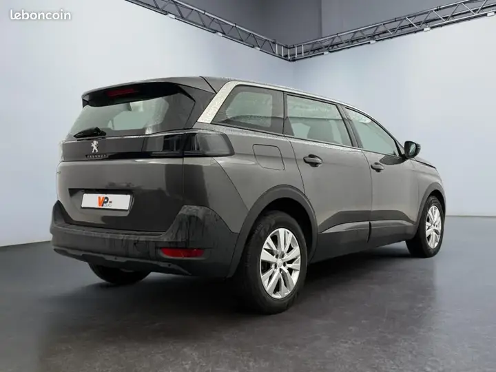 Peugeot 5008 2021 photo 2
