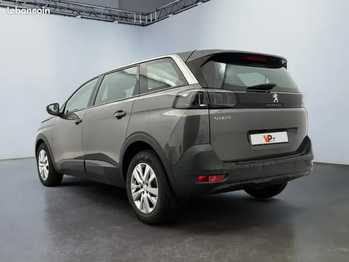Peugeot 5008 2021 photo 4