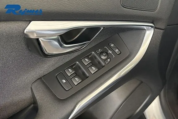 Volvo V40 Cross Country 2017 photo 5