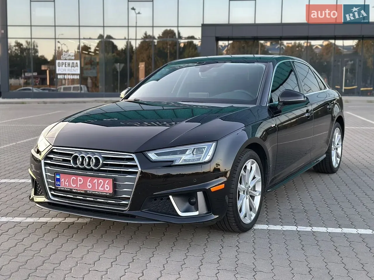 Audi A4 2019 photo 4