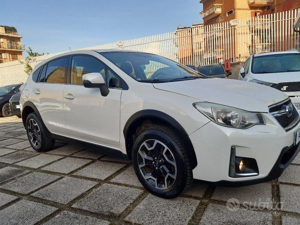 Subaru Xv 2016 photo 3