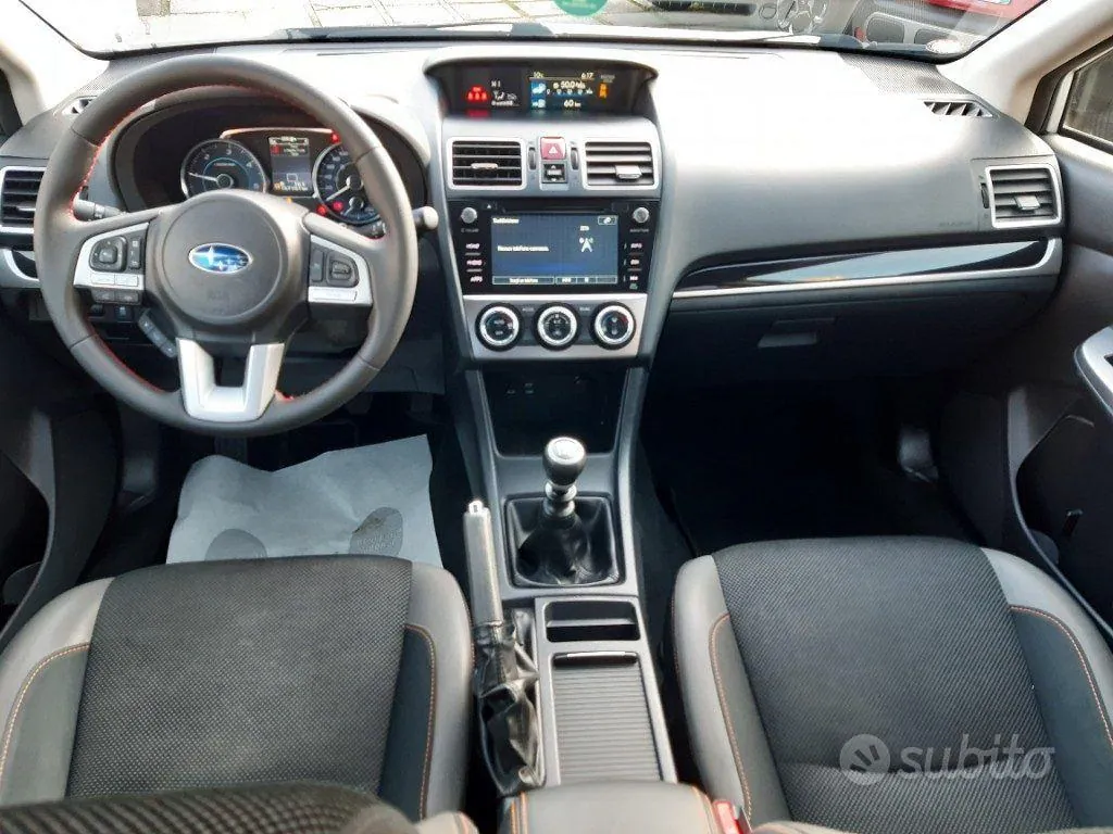 Subaru Xv 2016 photo 5
