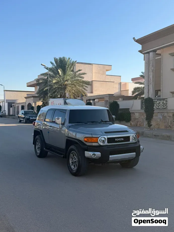 Toyota Fj