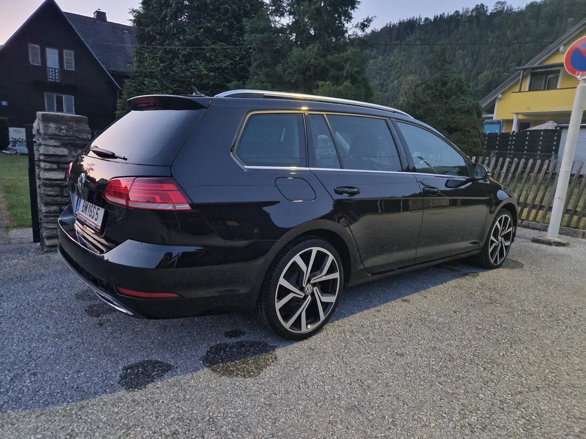 Volkswagen Golf 2020 photo 2