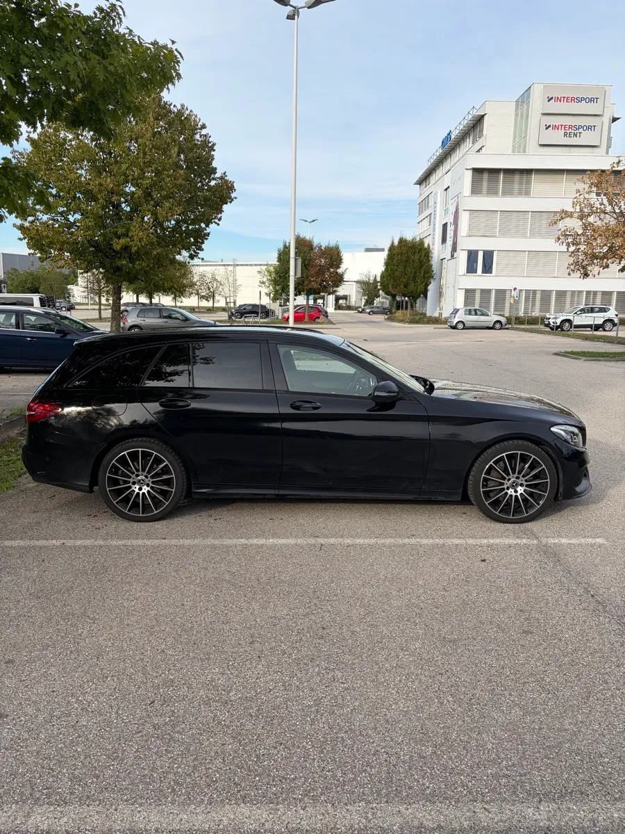Mercedes-Benz C-Class 2017 photo 3