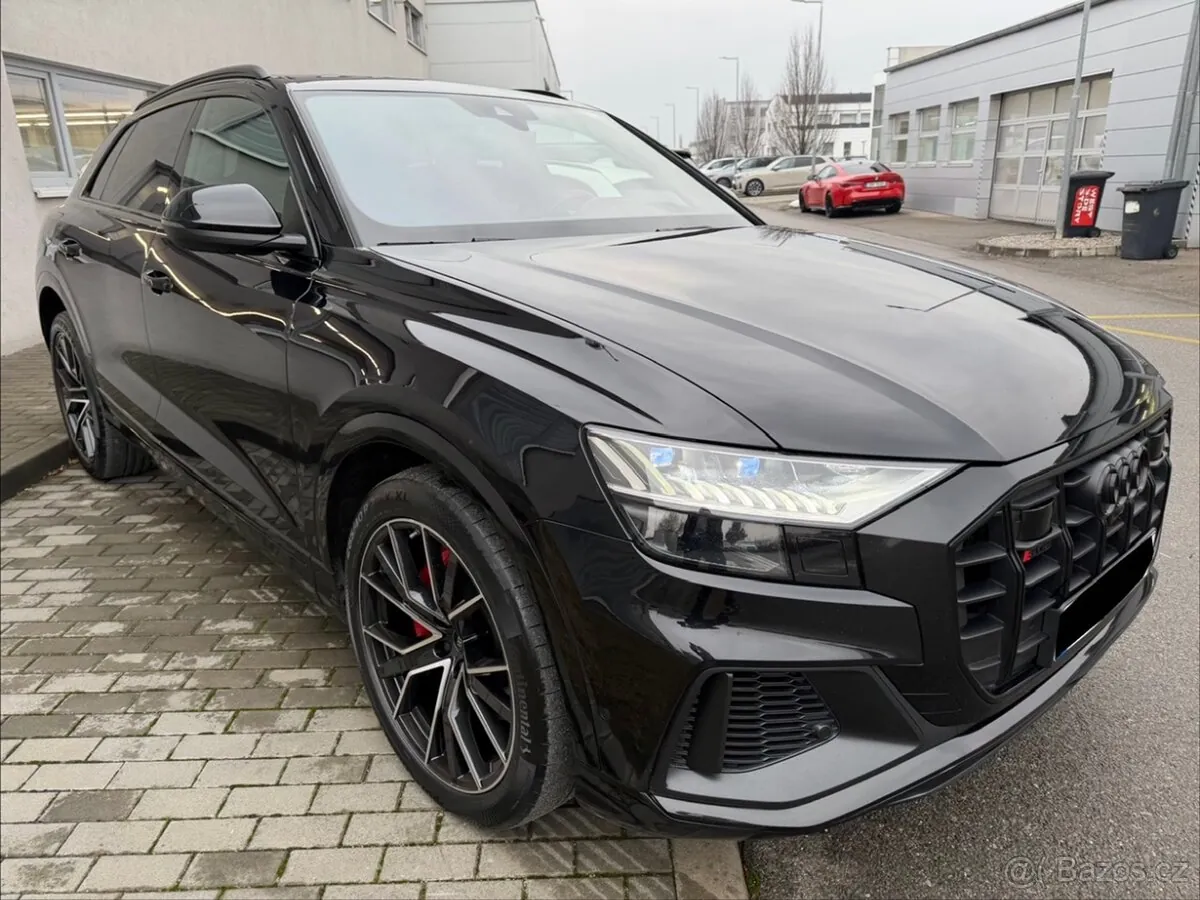 Audi Sq8