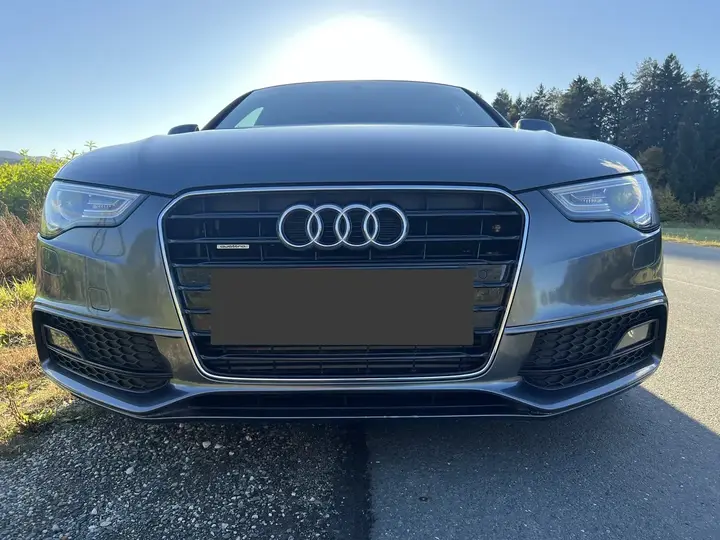 Audi A5 2012 photo 3