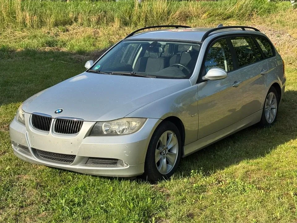 BMW 318D Touring