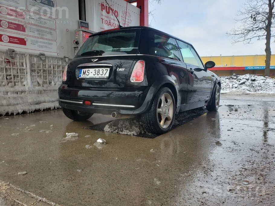 Mini One 2005 photo 3