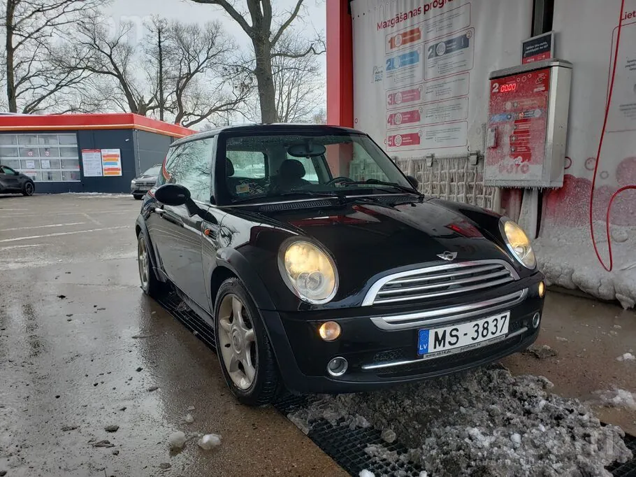 Mini One 2005 photo 2