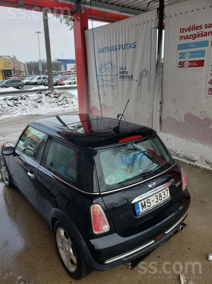 Mini One 2005 photo 4