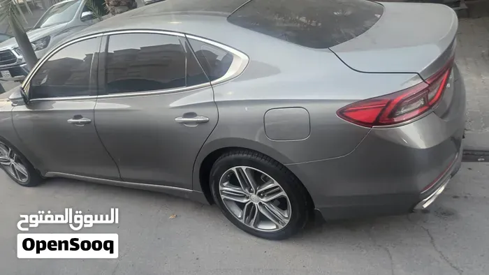 Hyundai Azera 2018 photo 3