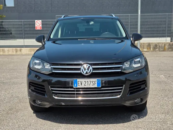 Volkswagen Touareg 2014 photo 2