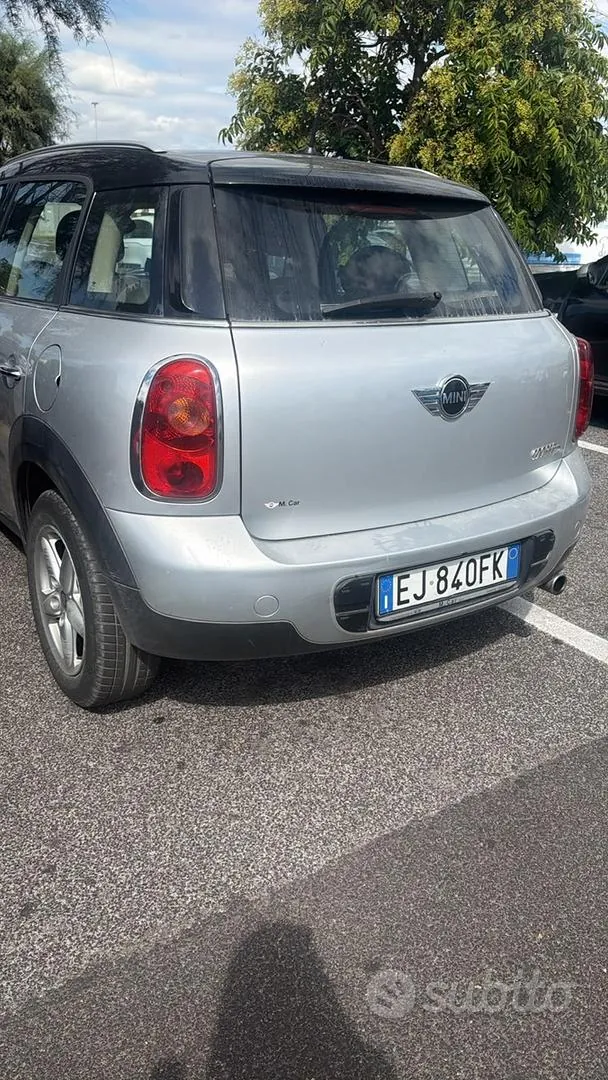 Mini Countryman 2011 photo 2