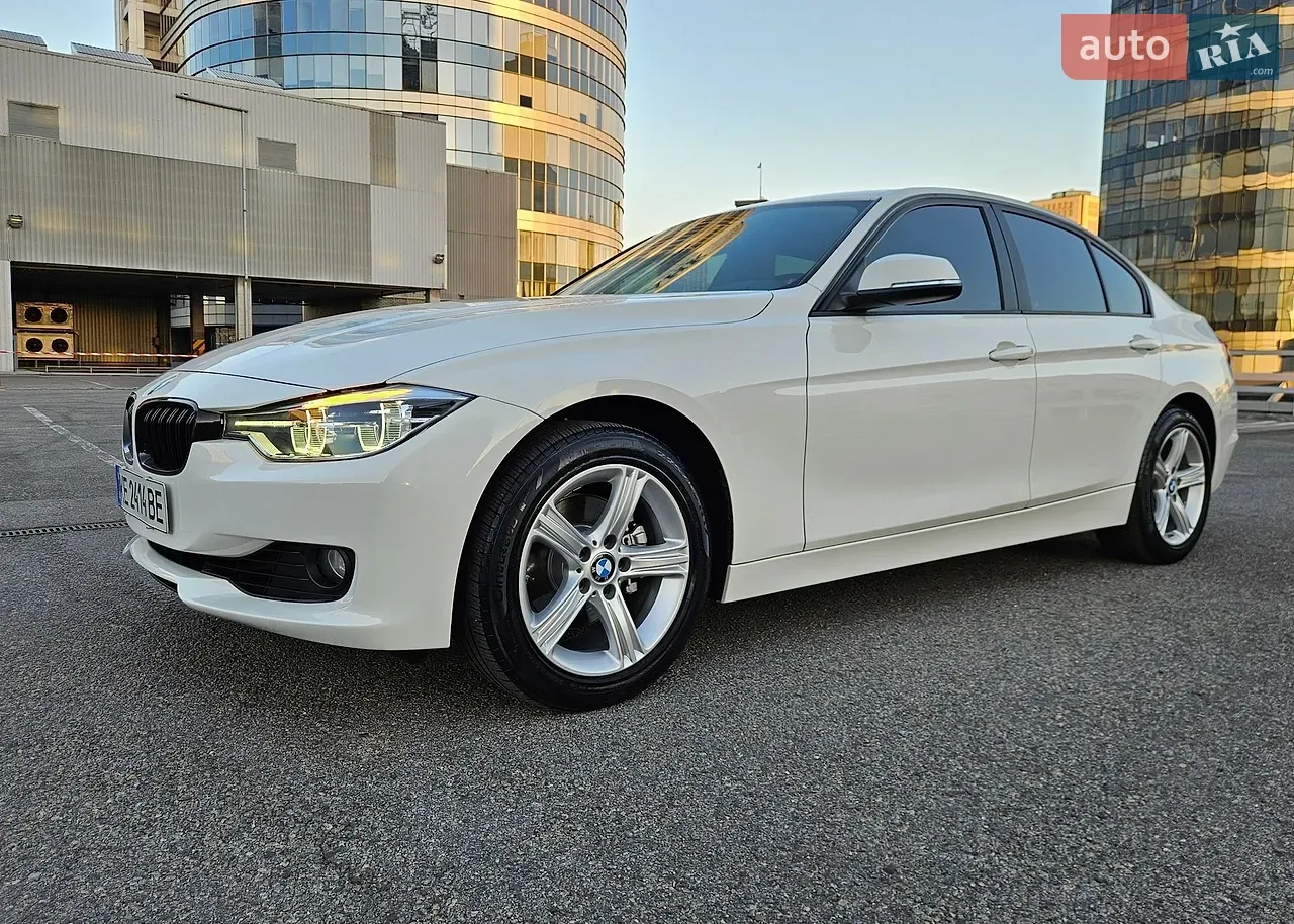 BMW 3 Series 2013 photo 4